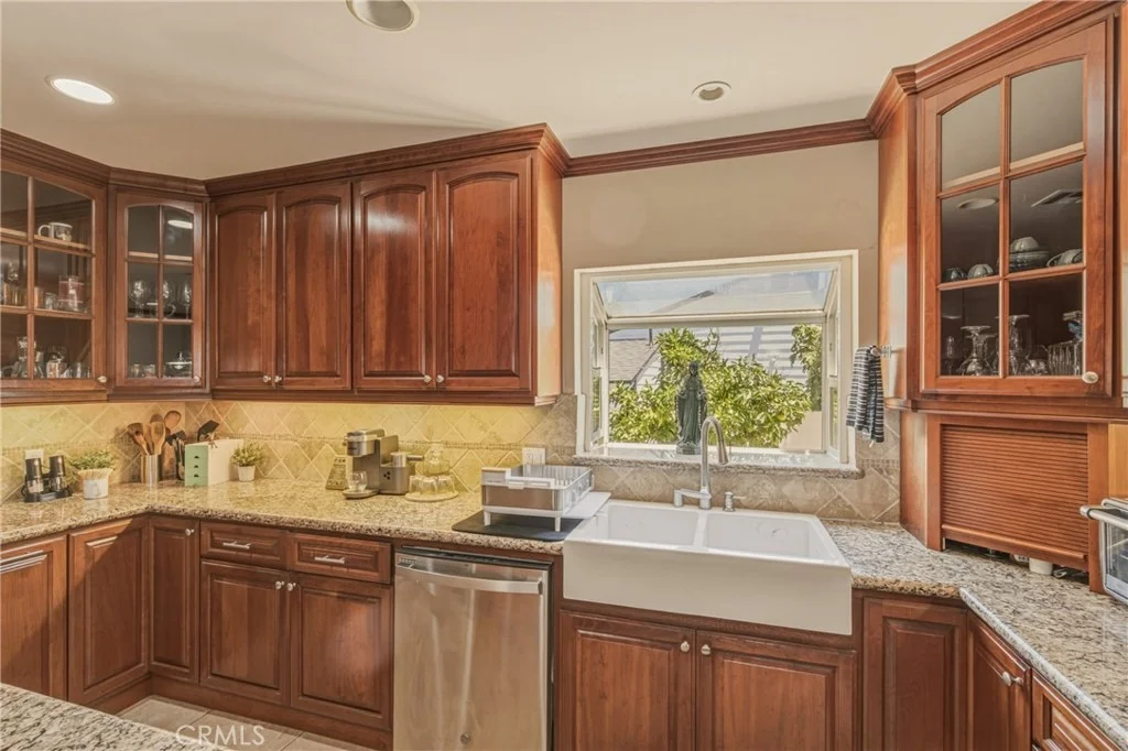 Photo of 3170 E Orange Grove