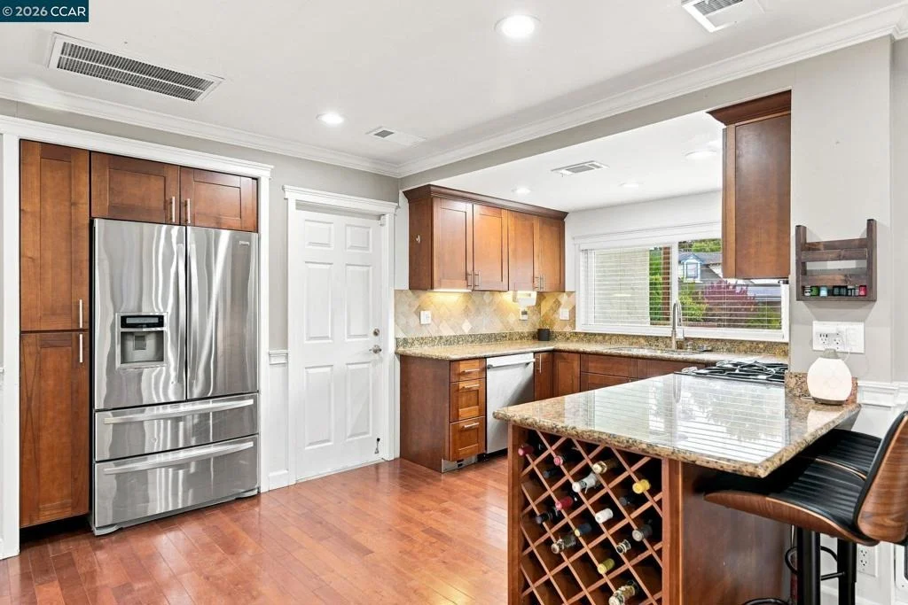 Photo of 4074 Hamlet Ct