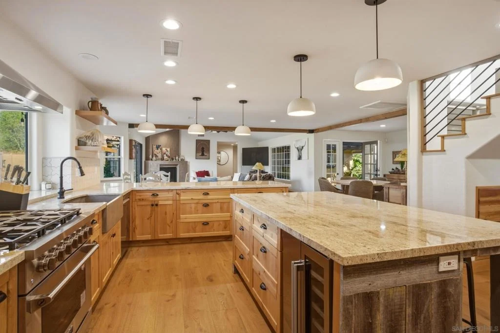 Photo of 24922 Terreno Drive