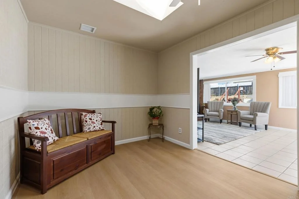 Photo of 9468 Doheny Road