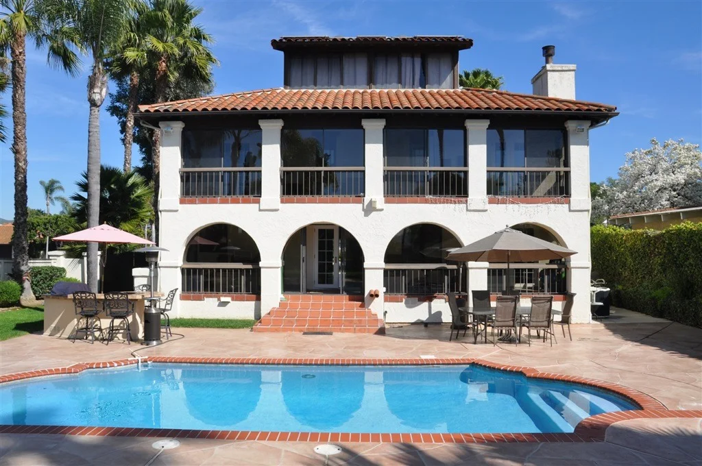 Photo of 2841 Levante