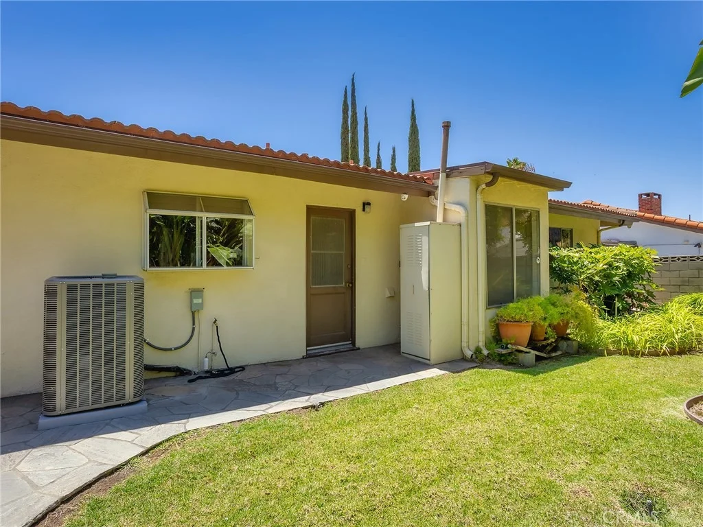Photo of 10087 Sully Drive