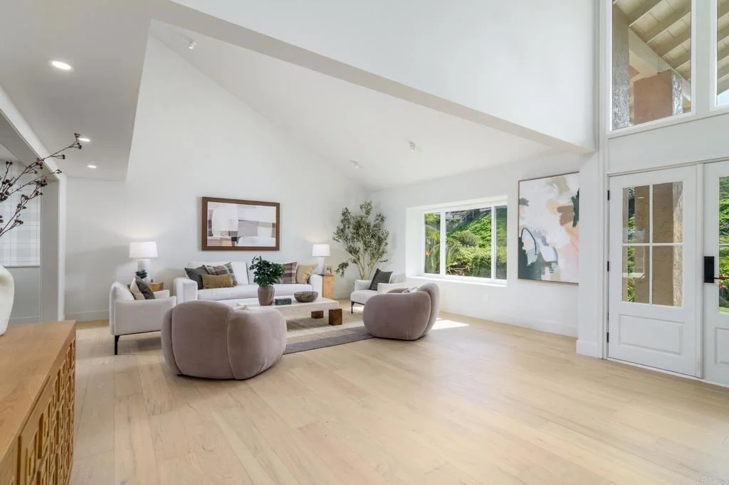 Photo of 741 Santa Olivia