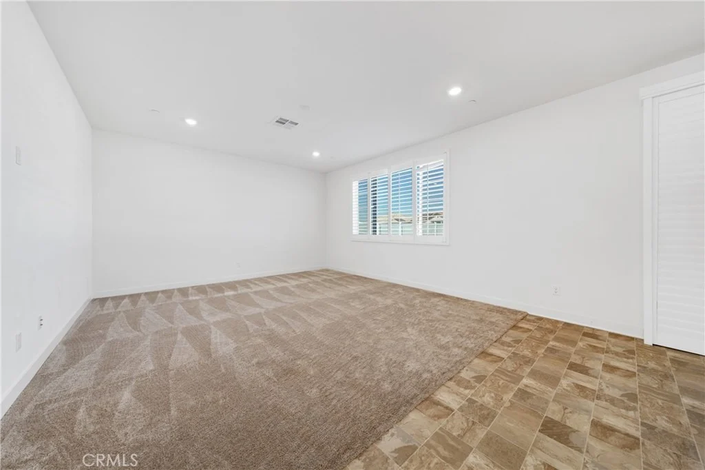 Photo of 30842 White Pines