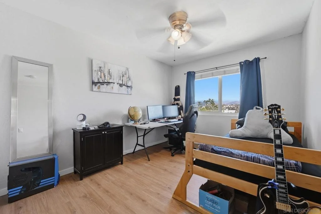 Photo of 654 Schafer Place
