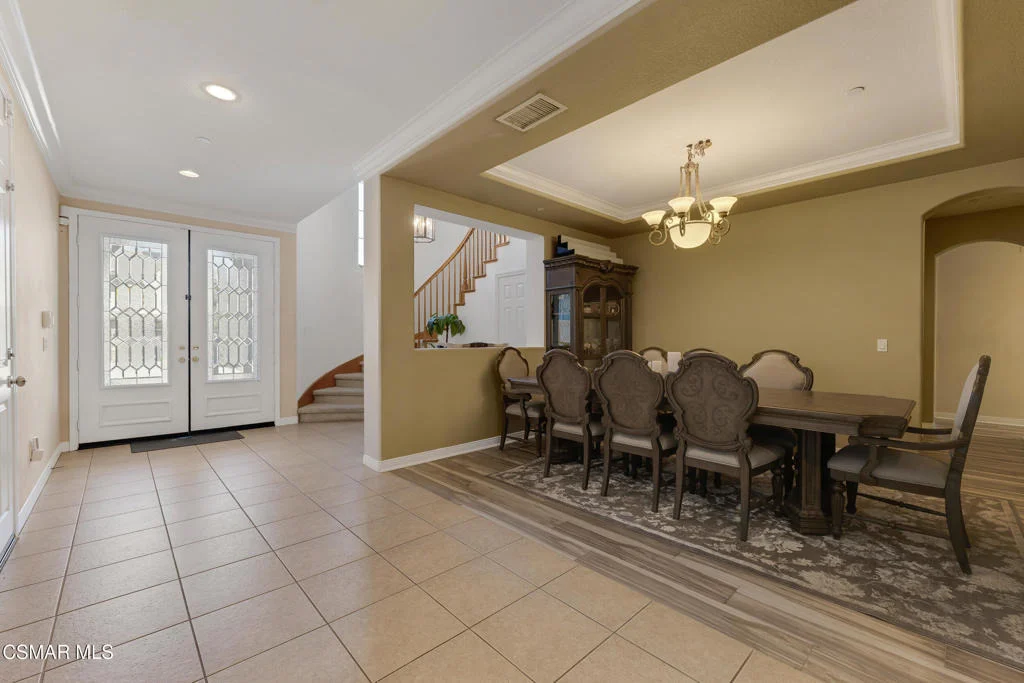 Photo of 5588 California Oak Street