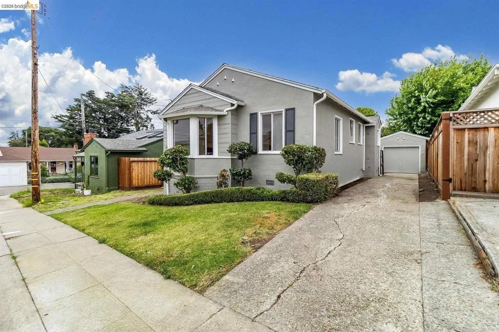 Photo of 1431 Catherine DR