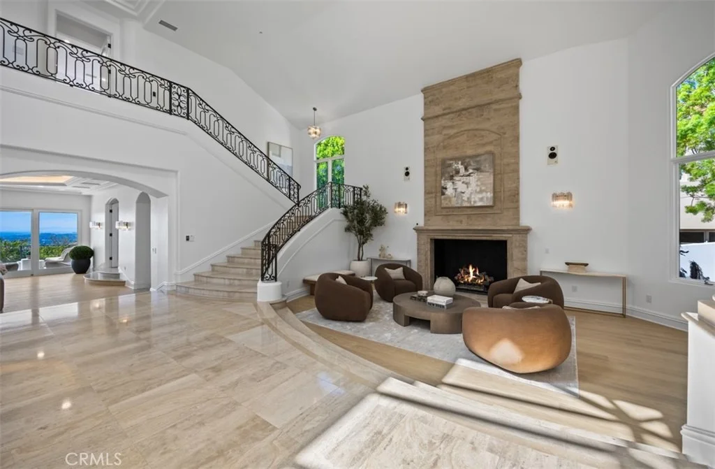 Photo of 5 Sailview