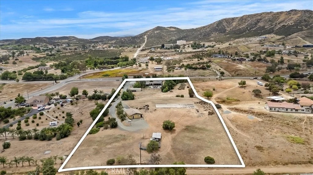 Photo of 16420 Rocky Glen Road