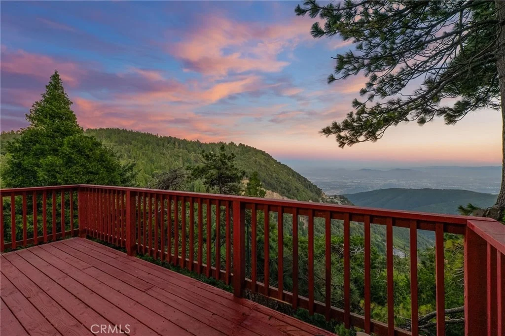 Photo of 23377 Crestview