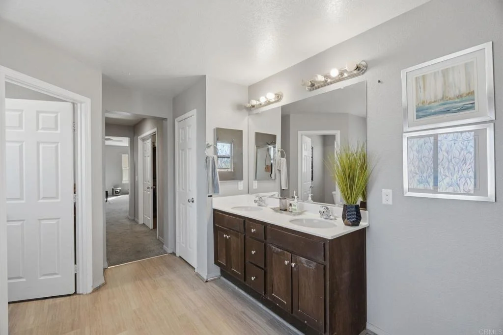 Photo of 978 Cornflower Drive