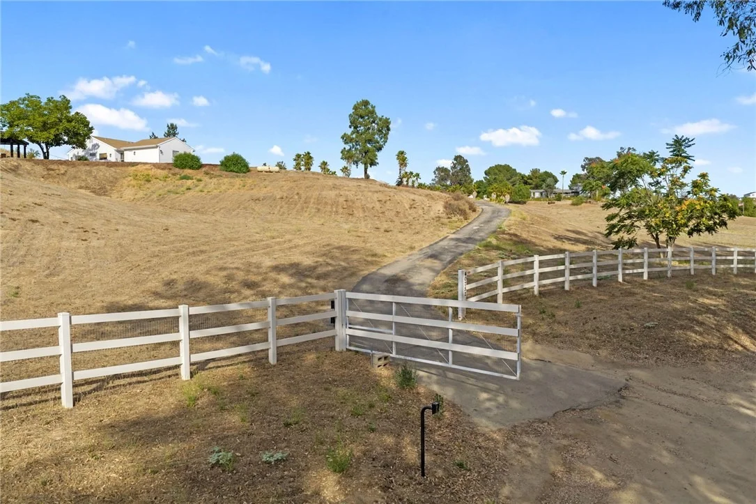 Photo of 40752 Los Amantes Road