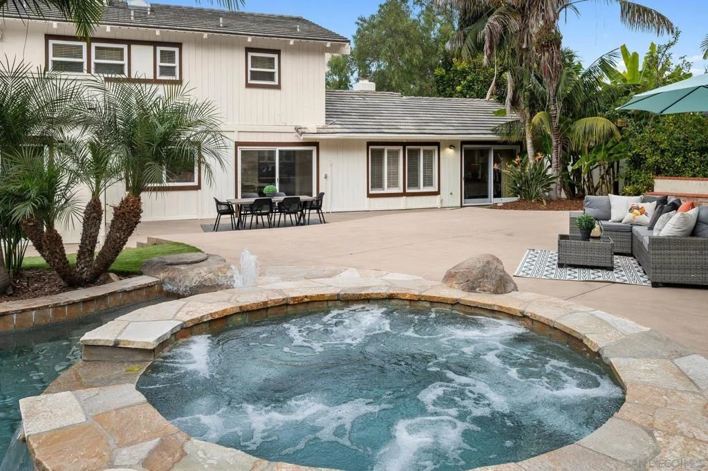 Photo of 2505 Hidden Valley Pl