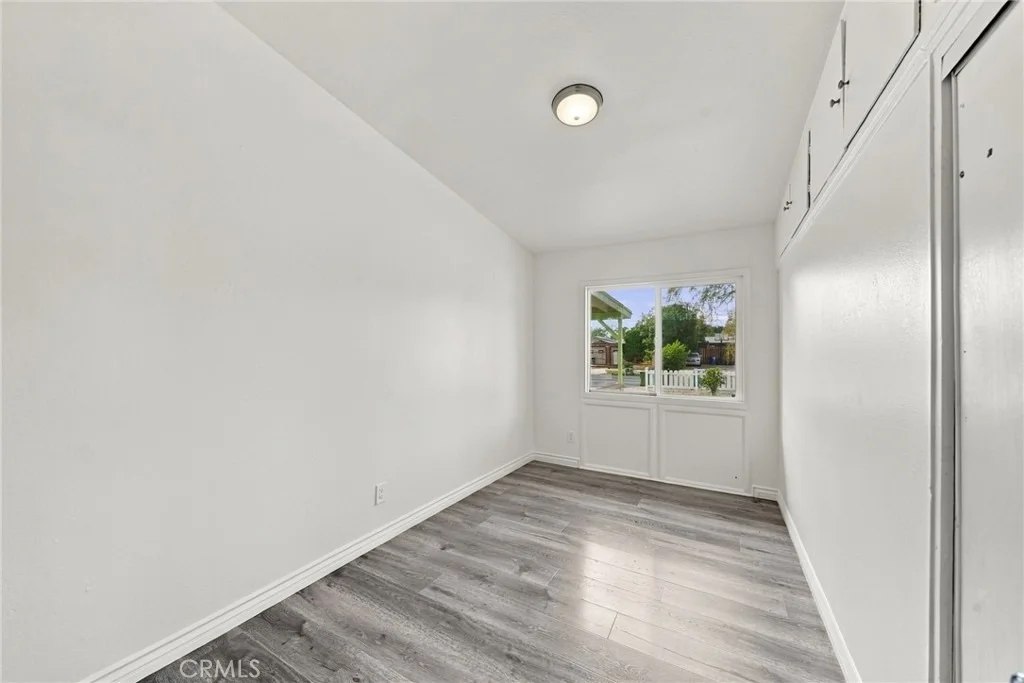 Photo of 18707 Lull