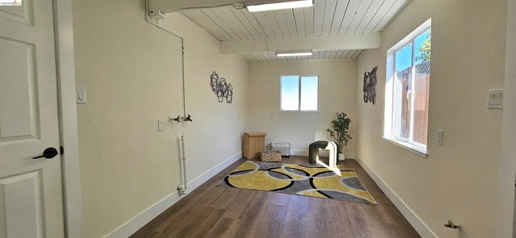 Photo of 89 Bruno Ave