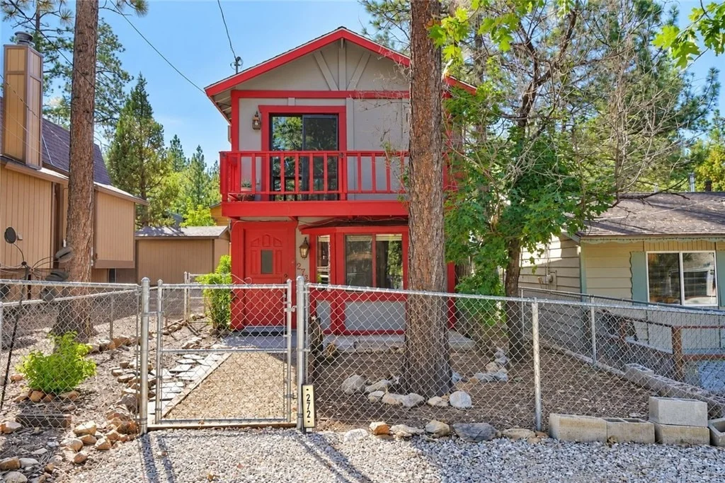 Photo of 272 Imperial Avenue