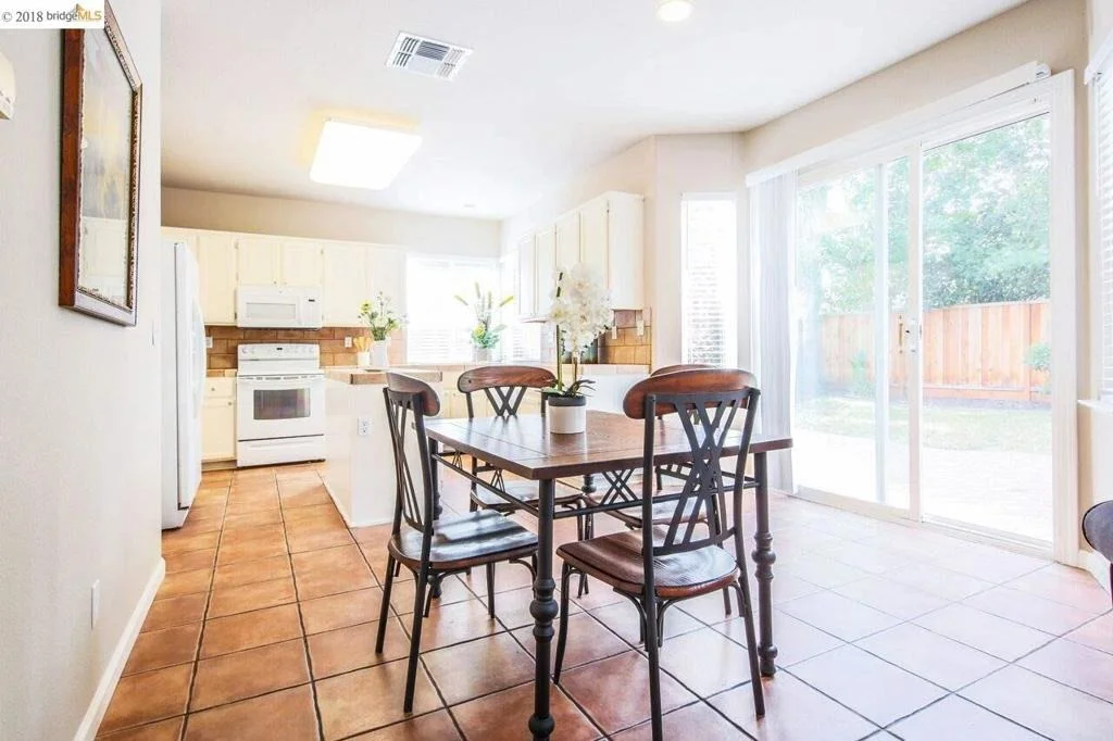 Photo of 1828 Shadowcliff Way