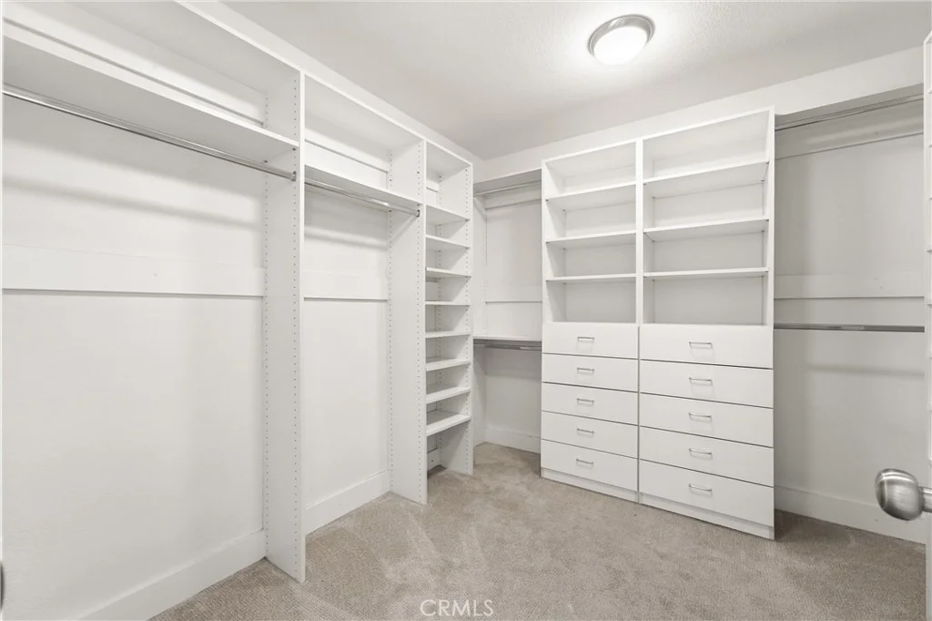 Photo of 81 Linhaven