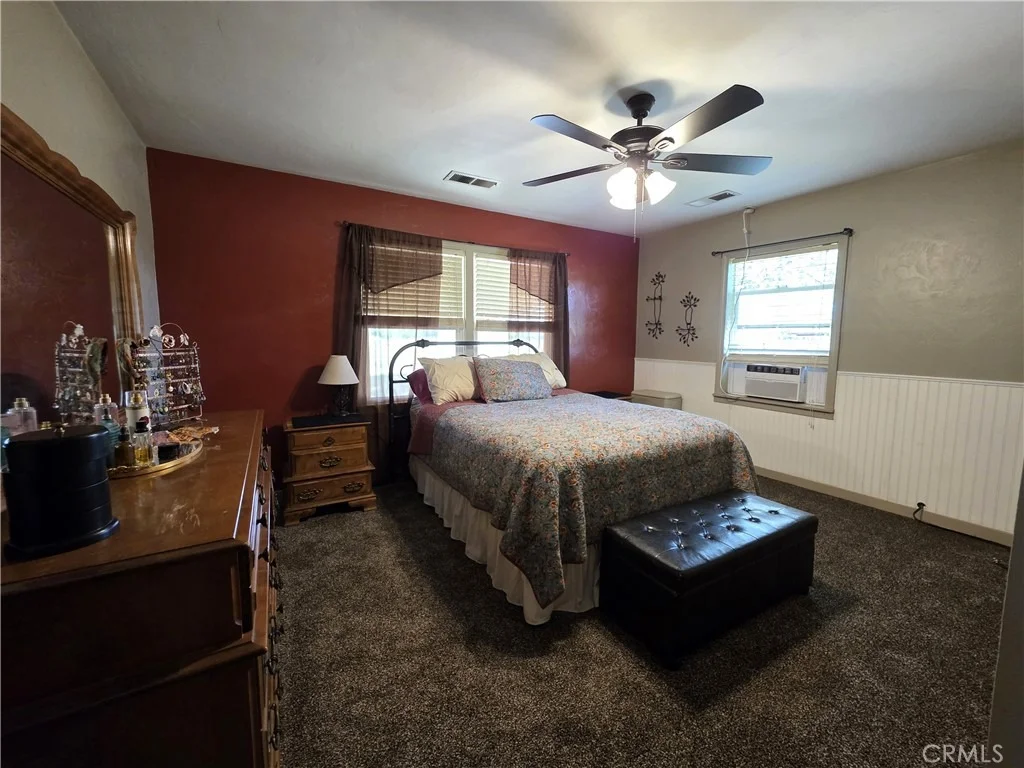 Photo of 23773 River Rd
