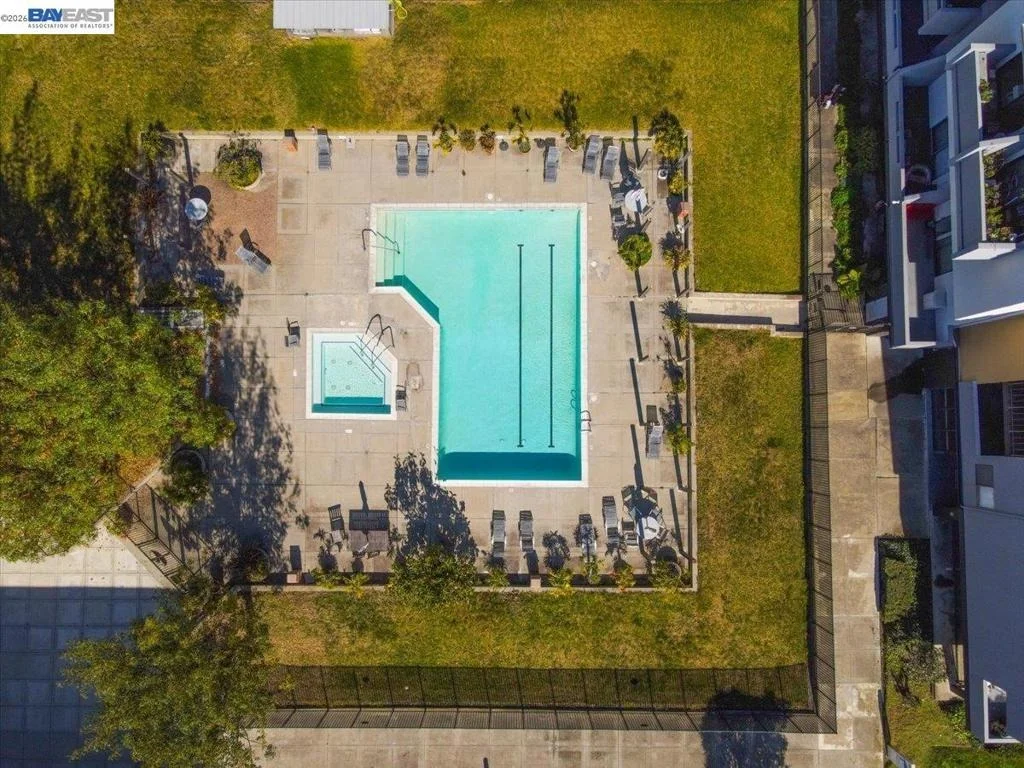 Photo of Unit 312 at 7 Embarcadero