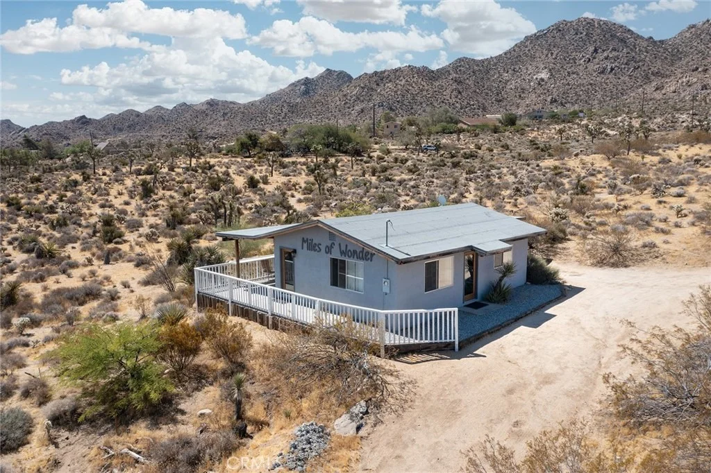 Photo of 8421 Sunset Road