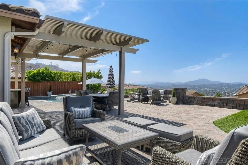 Photo of 6048 Cala Lily St