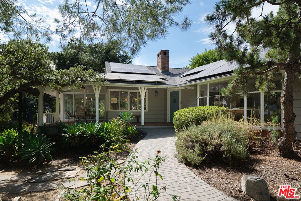 Photo of 1955 Windover Road