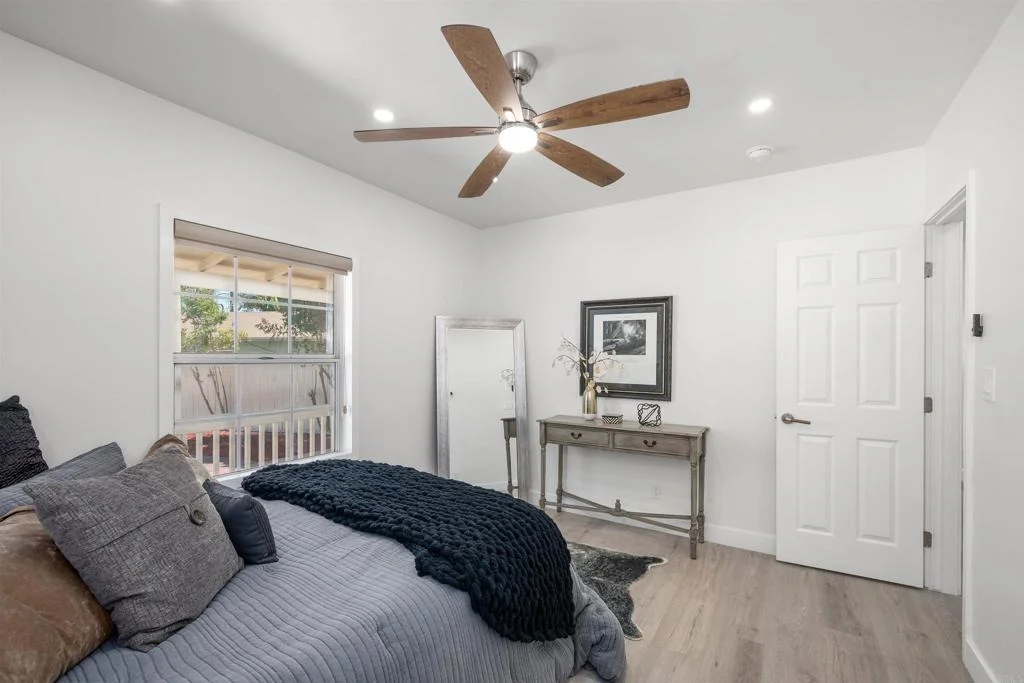 Photo of 5264 Wood Street