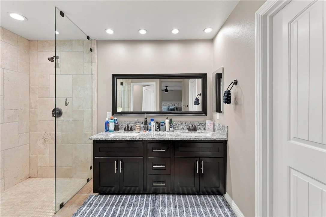 Photo of 10215 Nielson