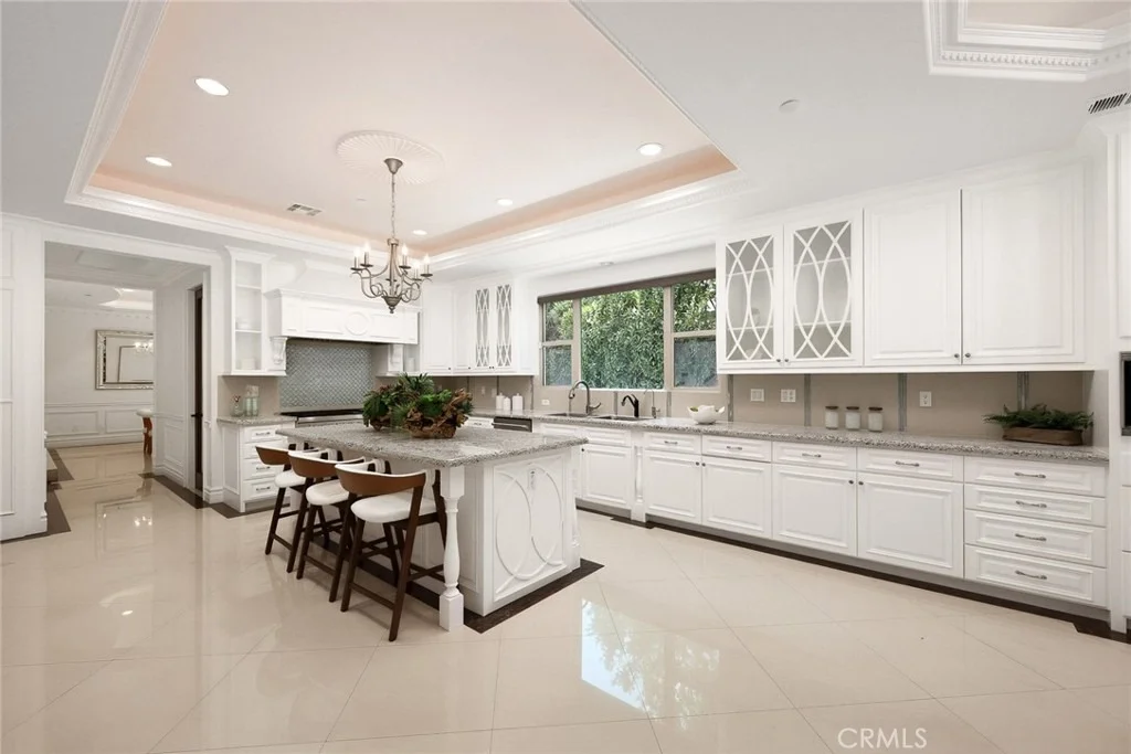 Photo of 3255 Lombardy Road