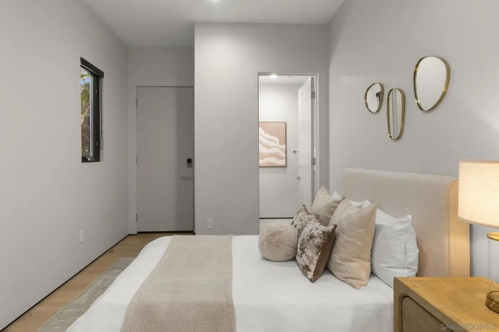 Photo of 6349 Castejon