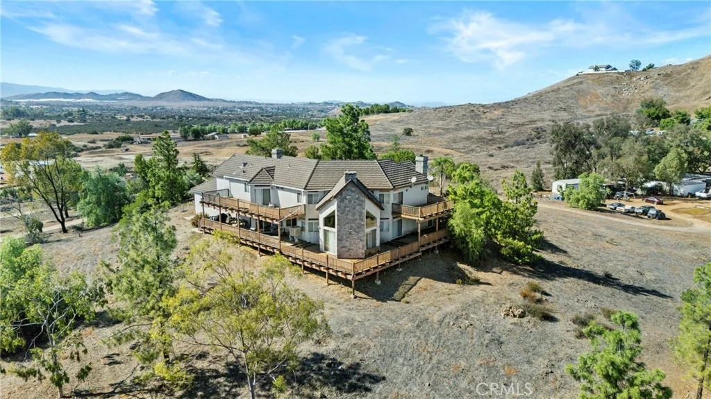 Photo of 19448 Blue Sky Road
