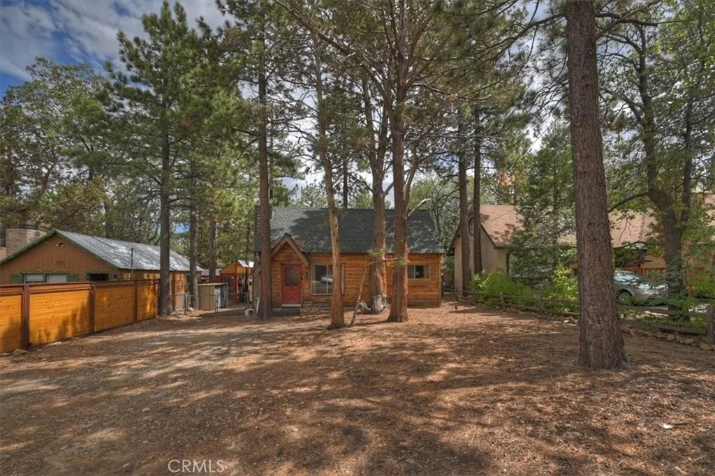 Photo of 313 Leonard