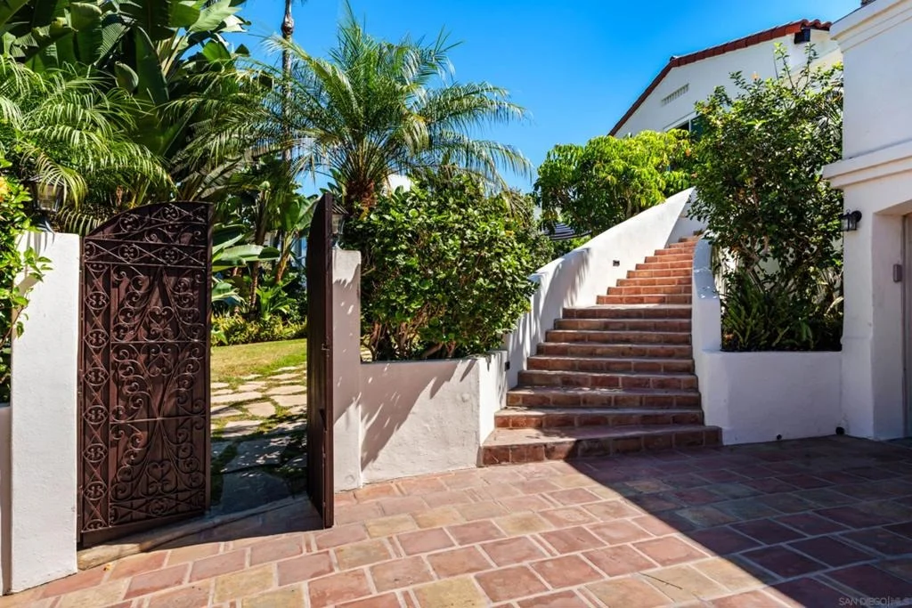 Photo of 1937 Paseo Dorado
