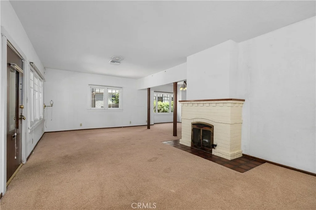 Photo of 3892 Oakwood Place