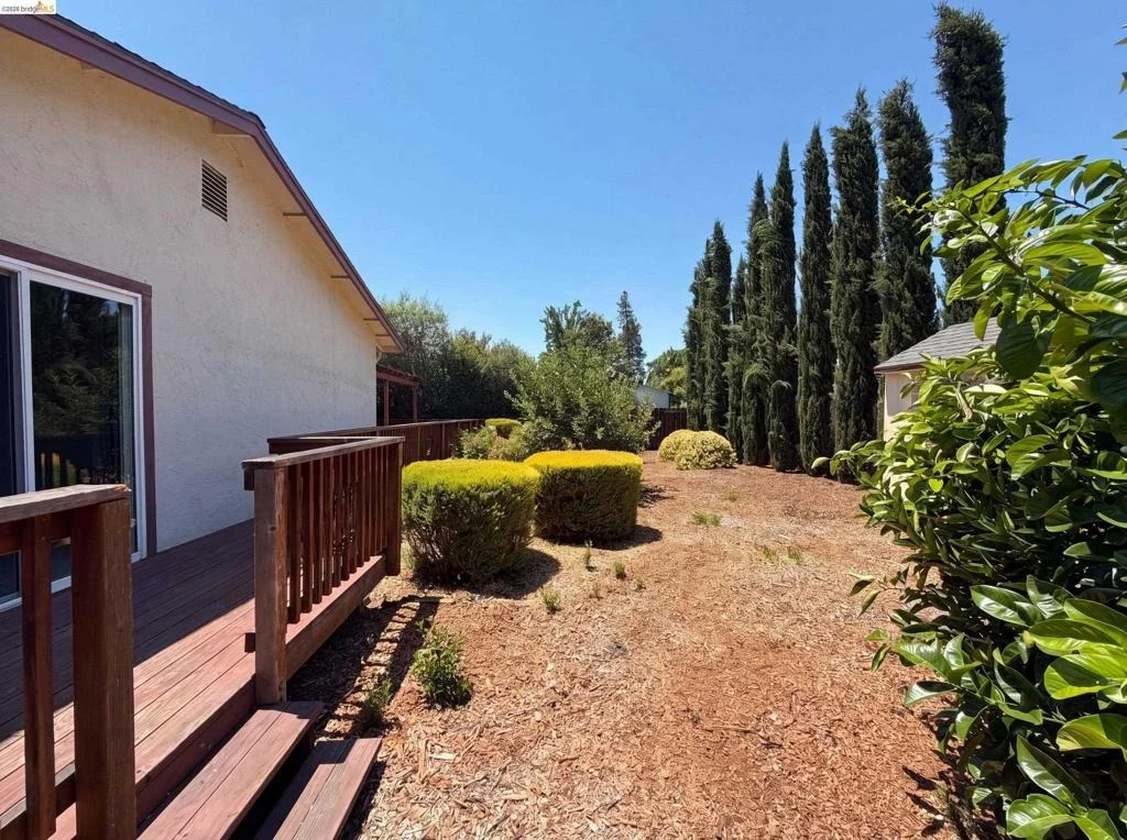 Photo of 1091 Fox Meadow Way