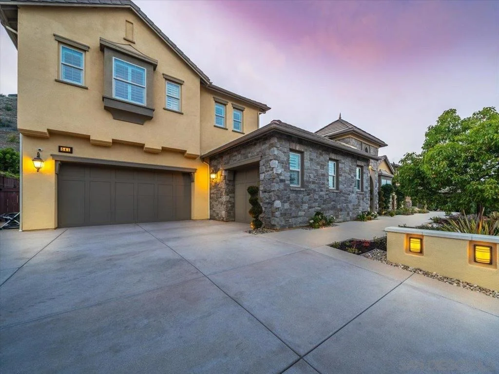 Photo of 541 Ledge