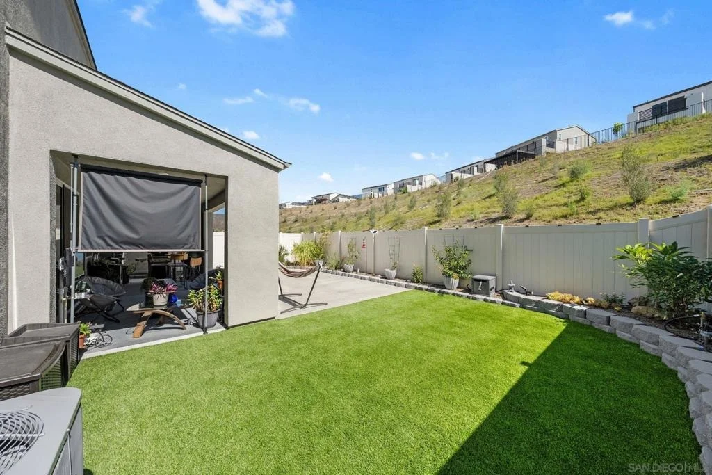 Photo of 35241 Valencia Pt