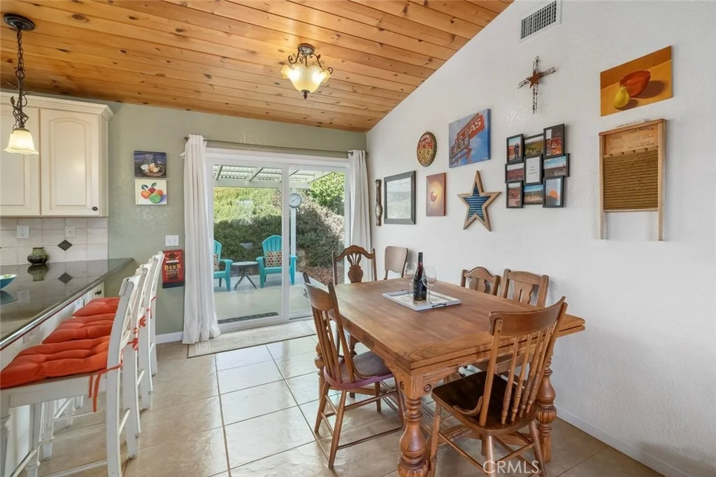 Photo of 7170 Iverson