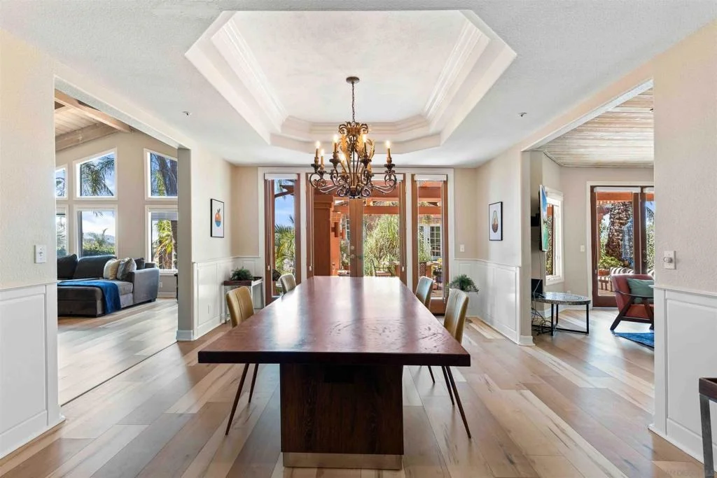 Photo of 2369 Vern Dr