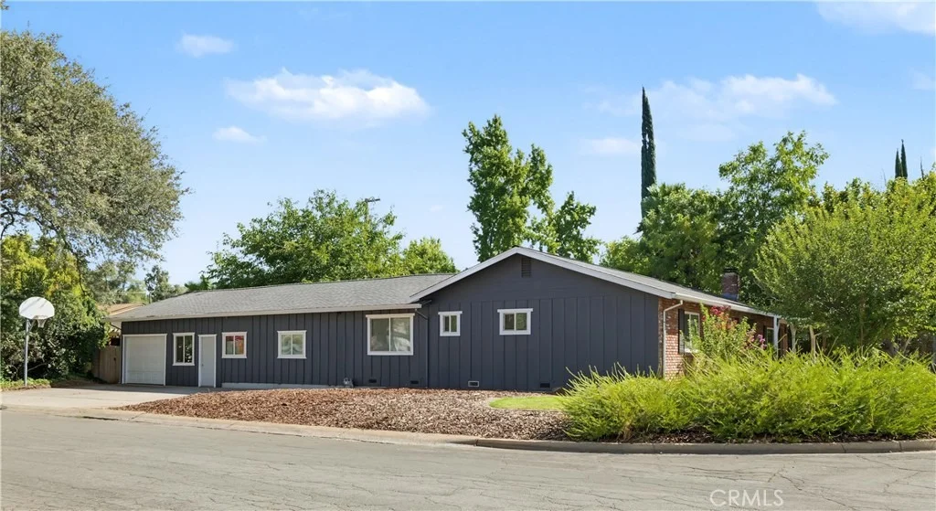 Photo of 564 Estate Street