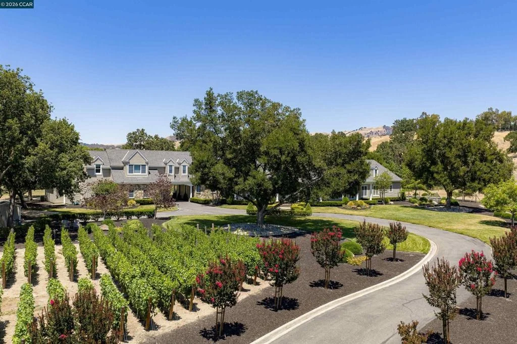 Photo of 5401 Penny Ln