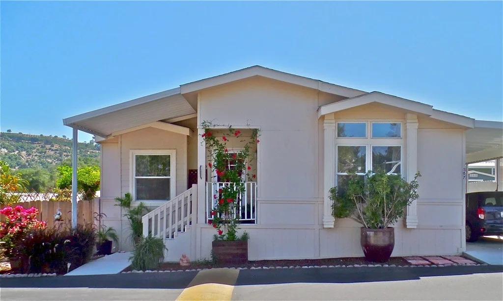 Photo of Unit 107 at 3909 Reche