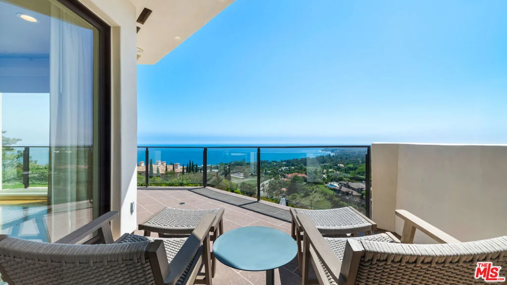 Photo of 27445 Winding Way