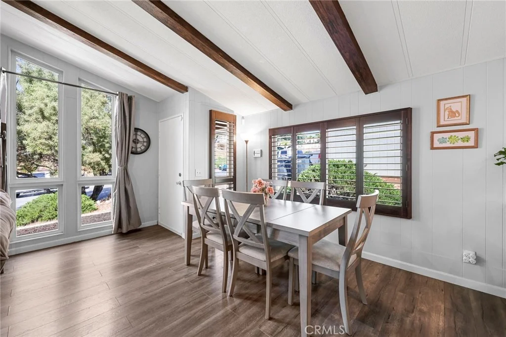 Photo of 34164 Harrow Hill Road