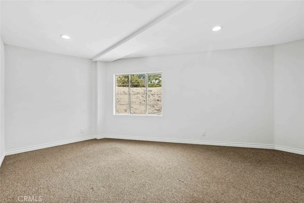 Photo of 631 Caleb Street