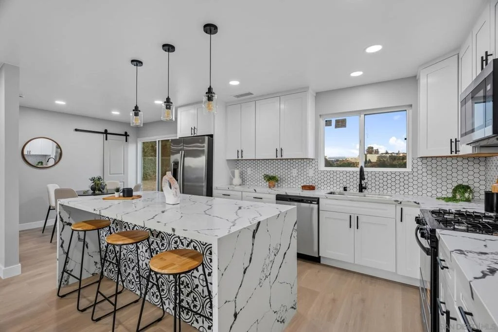 Photo of 1841 Alta View Drive