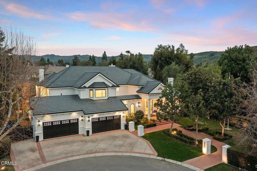 Photo of 550 Unique Lane