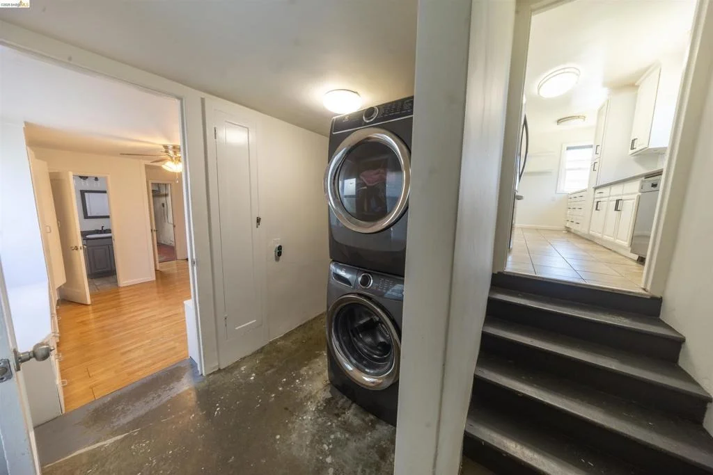 Photo of 3419 65Th Ave