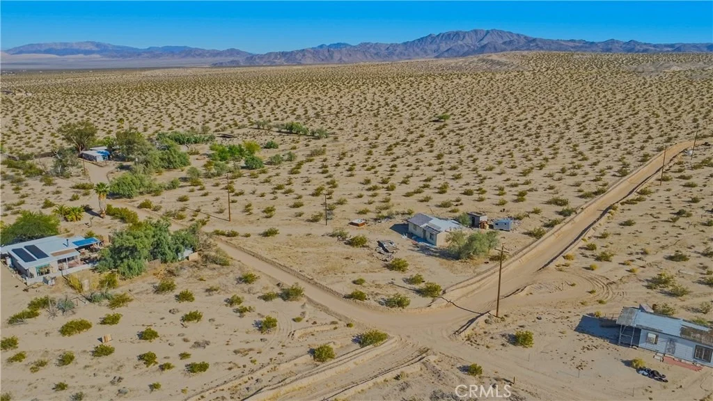 Photo of 80422 Baseline